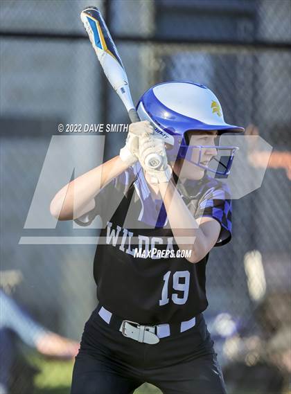 Thumbnail 3 in Davenport West vs Durant (Varsity Classic) photogallery.