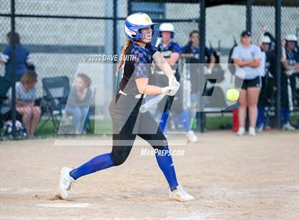 Thumbnail 1 in Davenport West vs Durant (Varsity Classic) photogallery.