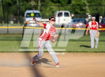Thumbnail 1 in Davenport West vs Durant (Varsity Classic) photogallery.