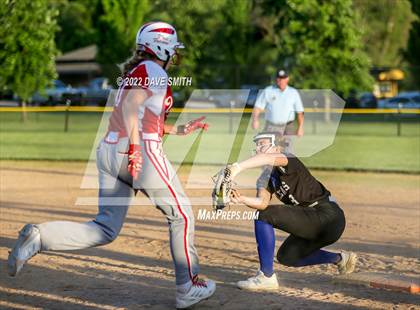 Thumbnail 3 in Davenport West vs Durant (Varsity Classic) photogallery.