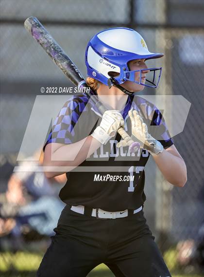 Thumbnail 3 in Davenport West vs Durant (Varsity Classic) photogallery.