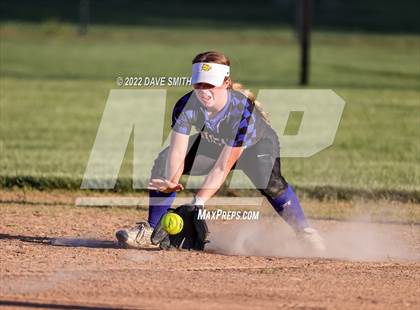 Thumbnail 2 in Davenport West vs Durant (Varsity Classic) photogallery.