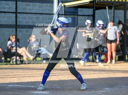 Thumbnail 3 in Davenport West vs Durant (Varsity Classic) photogallery.