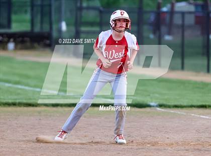 Thumbnail 3 in Davenport West vs Durant (Varsity Classic) photogallery.