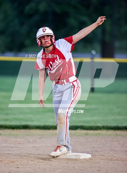 Thumbnail 3 in Davenport West vs Durant (Varsity Classic) photogallery.