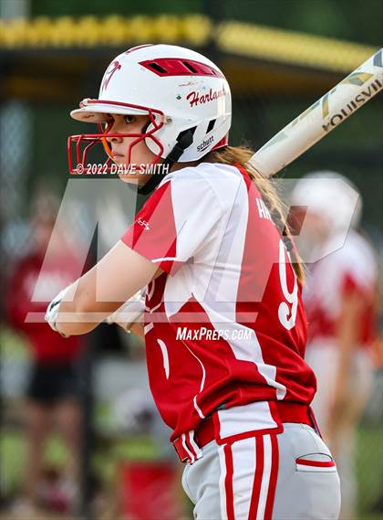 Thumbnail 3 in Davenport West vs Durant (Varsity Classic) photogallery.