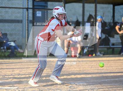 Thumbnail 2 in Davenport West vs Durant (Varsity Classic) photogallery.
