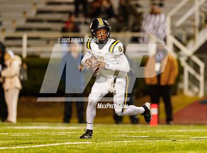 Thumbnail 2 in Northwestern vs Irmo (SCHSL 5A Div 2 Final) photogallery.