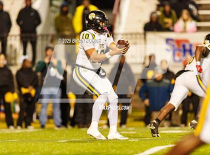 Thumbnail 1 in Northwestern vs Irmo (SCHSL 5A Div 2 Final) photogallery.