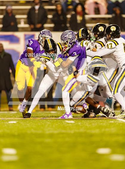 Thumbnail 1 in Northwestern vs Irmo (SCHSL 5A Div 2 Final) photogallery.