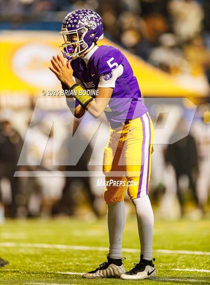 Thumbnail 2 in Northwestern vs Irmo (SCHSL 5A Div 2 Final) photogallery.