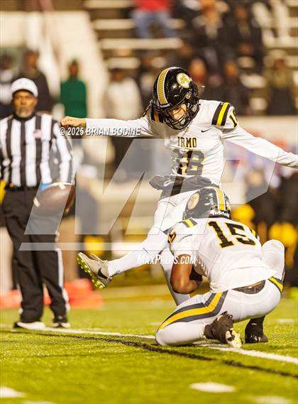 Thumbnail 2 in Northwestern vs Irmo (SCHSL 5A Div 2 Final) photogallery.