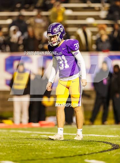 Thumbnail 3 in Northwestern vs Irmo (SCHSL 5A Div 2 Final) photogallery.