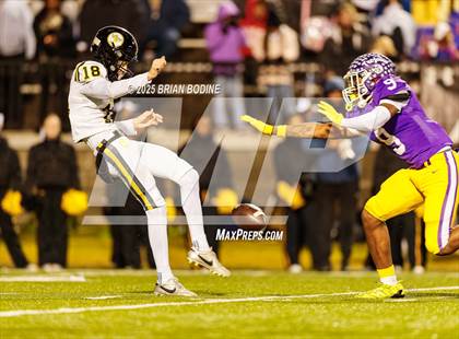 Thumbnail 1 in Northwestern vs Irmo (SCHSL 5A Div 2 Final) photogallery.
