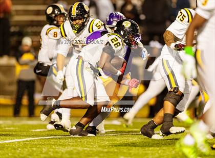 Thumbnail 2 in Northwestern vs Irmo (SCHSL 5A Div 2 Final) photogallery.