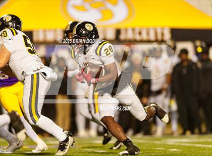 Thumbnail 2 in Northwestern vs Irmo (SCHSL 5A Div 2 Final) photogallery.