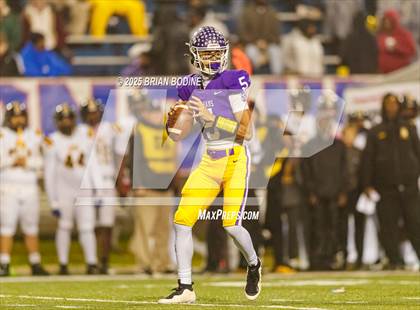 Thumbnail 2 in Northwestern vs Irmo (SCHSL 5A Div 2 Final) photogallery.