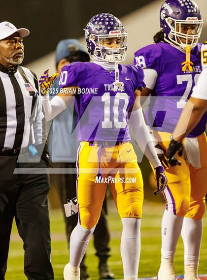 Thumbnail 2 in Northwestern vs Irmo (SCHSL 5A Div 2 Final) photogallery.