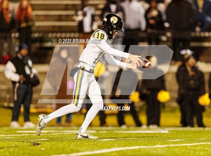 Thumbnail 2 in Northwestern vs Irmo (SCHSL 5A Div 2 Final) photogallery.