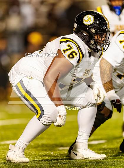 Thumbnail 3 in Northwestern vs Irmo (SCHSL 5A Div 2 Final) photogallery.