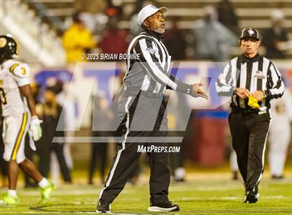 Thumbnail 3 in Northwestern vs Irmo (SCHSL 5A Div 2 Final) photogallery.