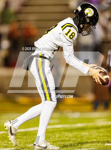 Thumbnail 2 in Northwestern vs Irmo (SCHSL 5A Div 2 Final) photogallery.