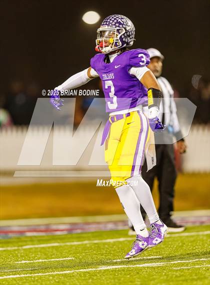 Thumbnail 3 in Northwestern vs Irmo (SCHSL 5A Div 2 Final) photogallery.