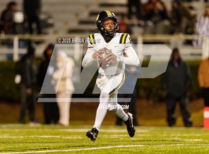 Thumbnail 3 in Northwestern vs Irmo (SCHSL 5A Div 2 Final) photogallery.