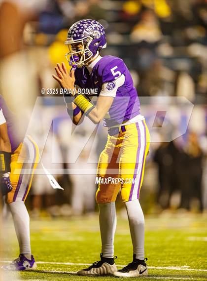 Thumbnail 2 in Northwestern vs Irmo (SCHSL 5A Div 2 Final) photogallery.