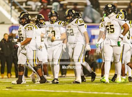 Thumbnail 1 in Northwestern vs Irmo (SCHSL 5A Div 2 Final) photogallery.