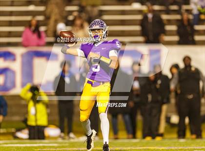 Thumbnail 1 in Northwestern vs Irmo (SCHSL 5A Div 2 Final) photogallery.