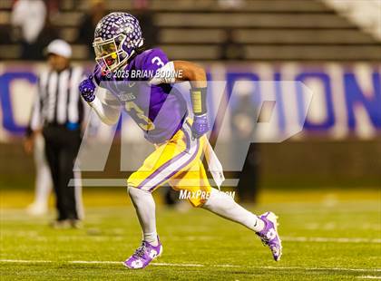 Thumbnail 1 in Northwestern vs Irmo (SCHSL 5A Div 2 Final) photogallery.