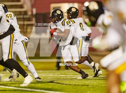 Thumbnail 2 in Northwestern vs Irmo (SCHSL 5A Div 2 Final) photogallery.
