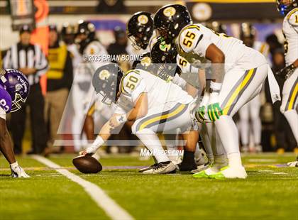 Thumbnail 3 in Northwestern vs Irmo (SCHSL 5A Div 2 Final) photogallery.