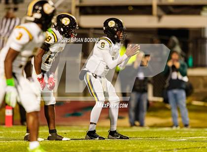 Thumbnail 2 in Northwestern vs Irmo (SCHSL 5A Div 2 Final) photogallery.