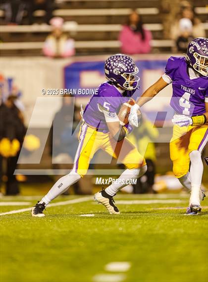 Thumbnail 2 in Northwestern vs Irmo (SCHSL 5A Div 2 Final) photogallery.