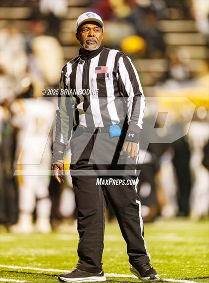 Thumbnail 3 in Northwestern vs Irmo (SCHSL 5A Div 2 Final) photogallery.