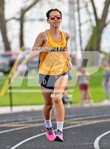 Thumbnail 2 in Muncie Central 3-Way (1600 Meter)  photogallery.