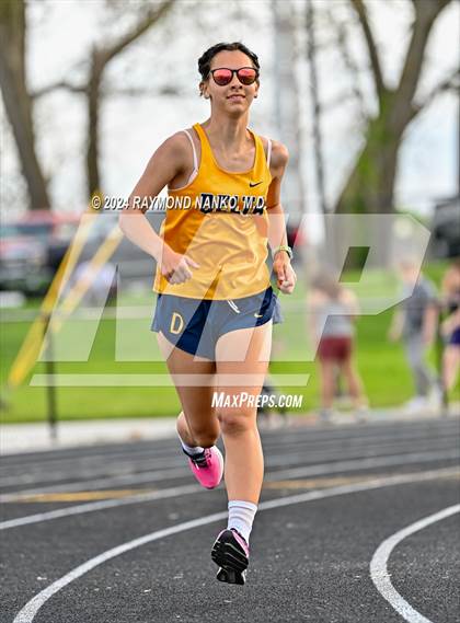 Thumbnail 3 in Muncie Central 3-Way (1600 Meter)  photogallery.