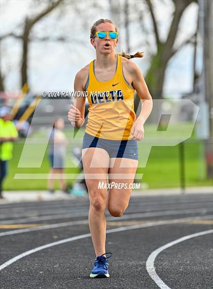 Thumbnail 3 in Muncie Central 3-Way (1600 Meter)  photogallery.