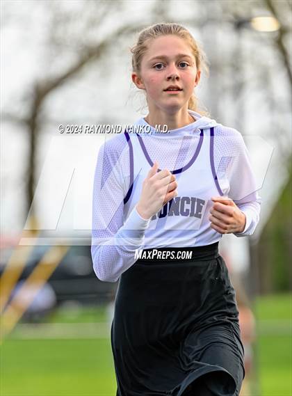 Thumbnail 3 in Muncie Central 3-Way (1600 Meter)  photogallery.