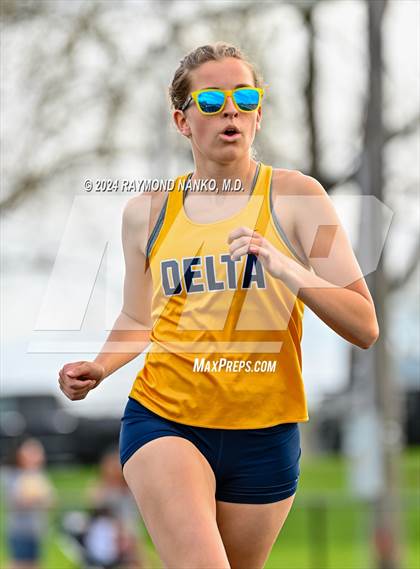 Thumbnail 2 in Muncie Central 3-Way (1600 Meter)  photogallery.