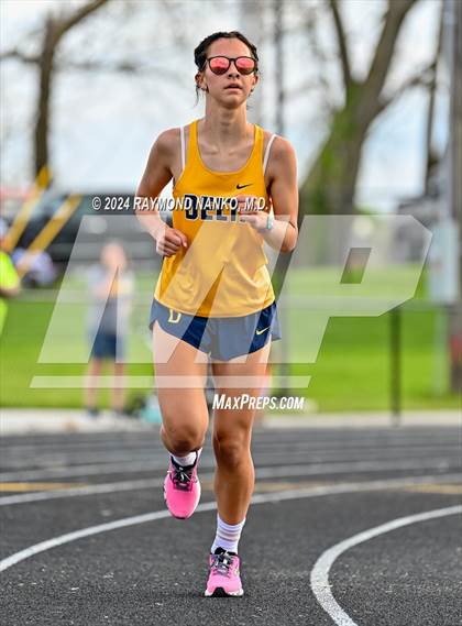 Thumbnail 2 in Muncie Central 3-Way (1600 Meter)  photogallery.