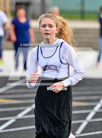 Thumbnail 3 in Muncie Central 3-Way (1600 Meter)  photogallery.
