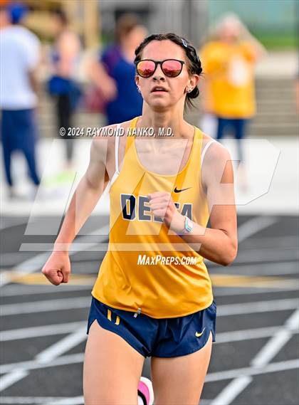 Thumbnail 3 in Muncie Central 3-Way (1600 Meter)  photogallery.