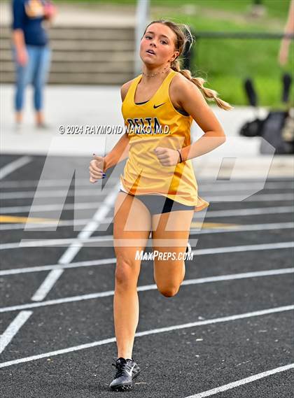 Thumbnail 3 in Muncie Central 3-Way (1600 Meter)  photogallery.