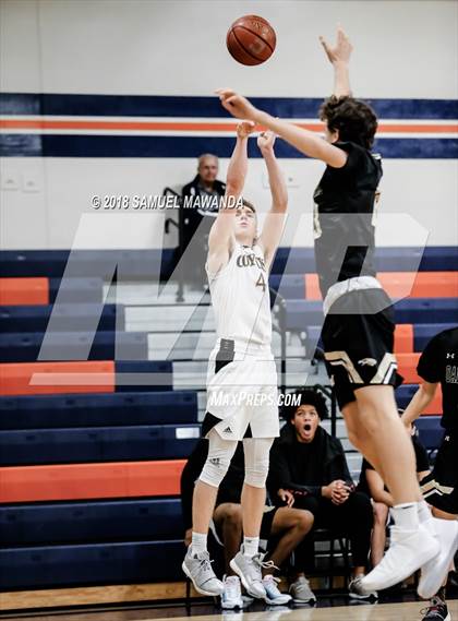 Thumbnail 3 in Calabasas vs Oak Park (4th Annual West Valley Thanksgiving Tip-Off Classic) photogallery.