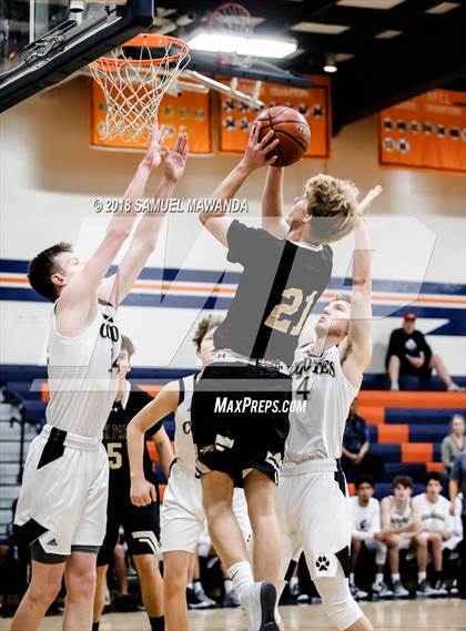 Thumbnail 1 in Calabasas vs Oak Park (4th Annual West Valley Thanksgiving Tip-Off Classic) photogallery.