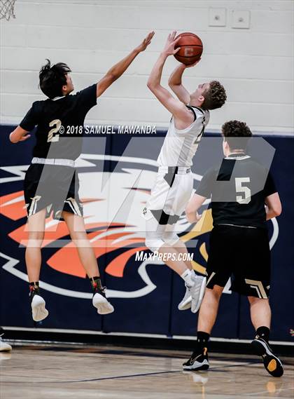 Thumbnail 3 in Calabasas vs Oak Park (4th Annual West Valley Thanksgiving Tip-Off Classic) photogallery.