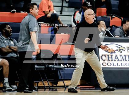 Thumbnail 2 in Calabasas vs Oak Park (4th Annual West Valley Thanksgiving Tip-Off Classic) photogallery.